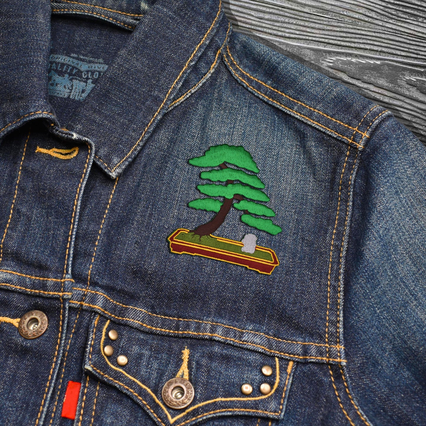 Green Bonsai Tree Embroidered Iron-on Patch