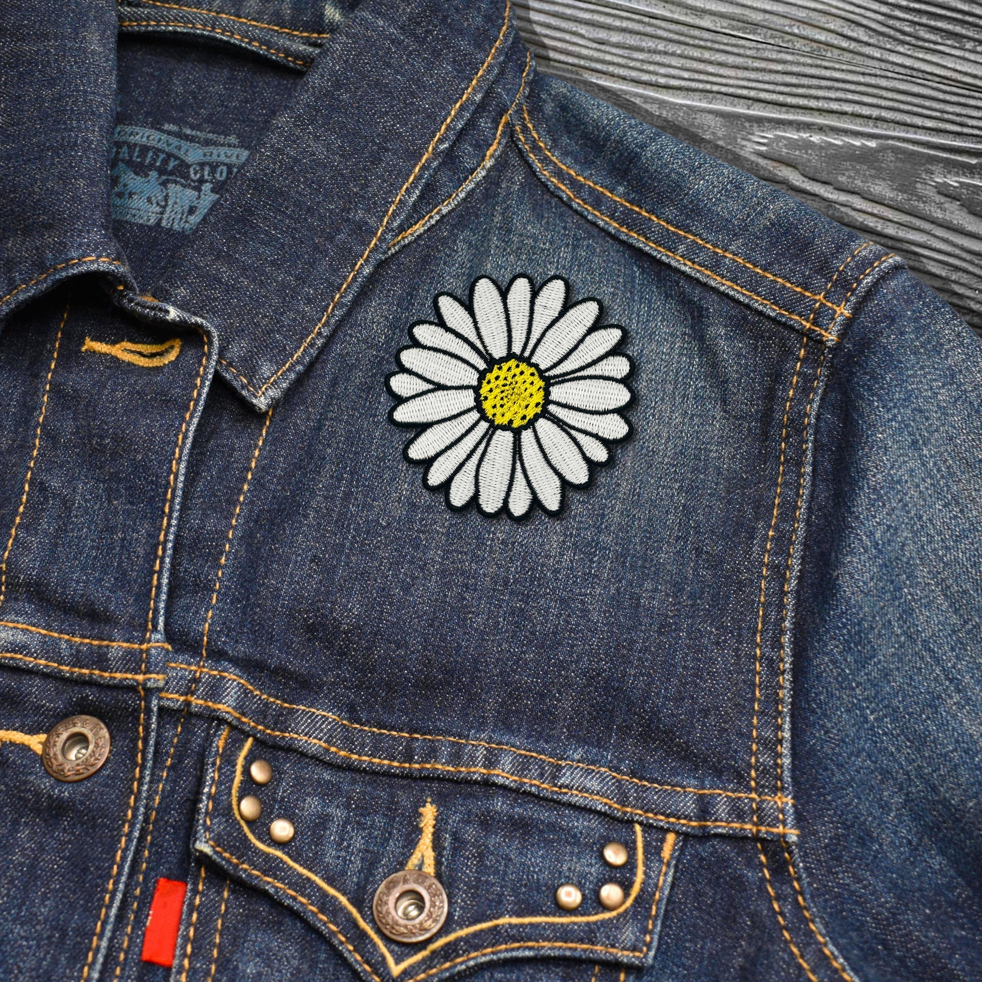 Daisy Flower Embroidered Iron-on Patch | Clayton Jewelry Labs