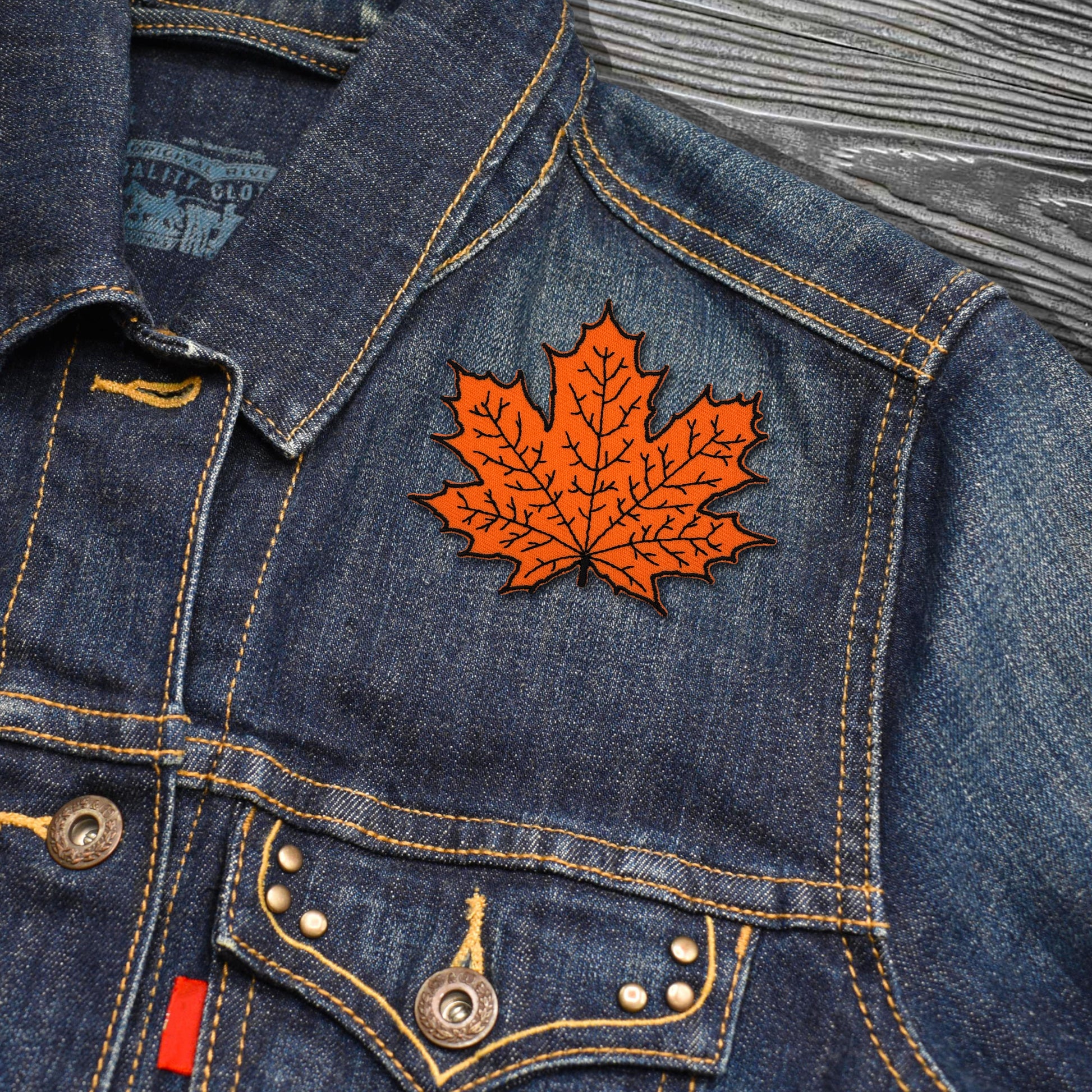 Maple Leaf Embroidered Iron-on Patch